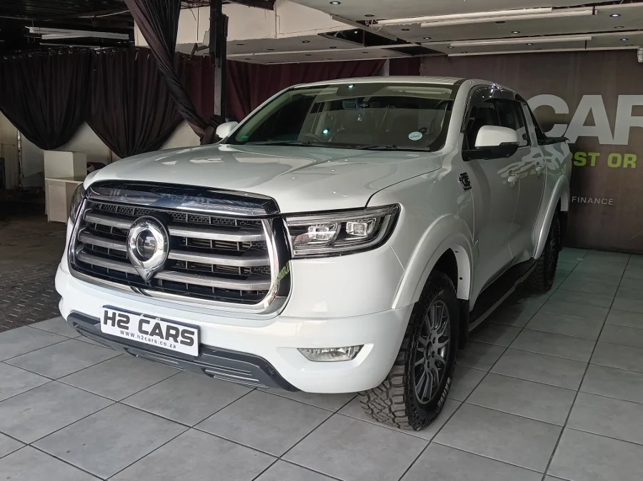 Used 2023 GWM P-Series 2.0TD double cab DLX auto - H2Cars Used 2023 GWM P-Series 2.0TD double cab DLX auto - H2Cars
