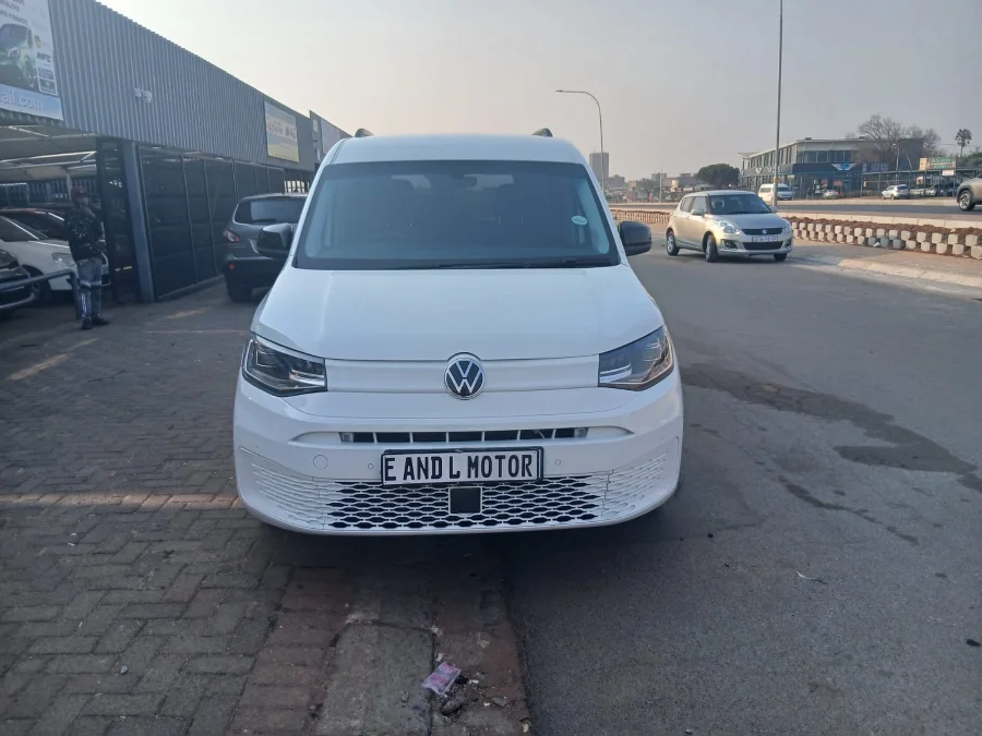 Used 2023 Volkswagen Caddy Maxi 2.0TDI crew bus - Edu Auto Motors Used 2023 Volkswagen Caddy Maxi 2.0TDI crew bus - Edu Auto Motors