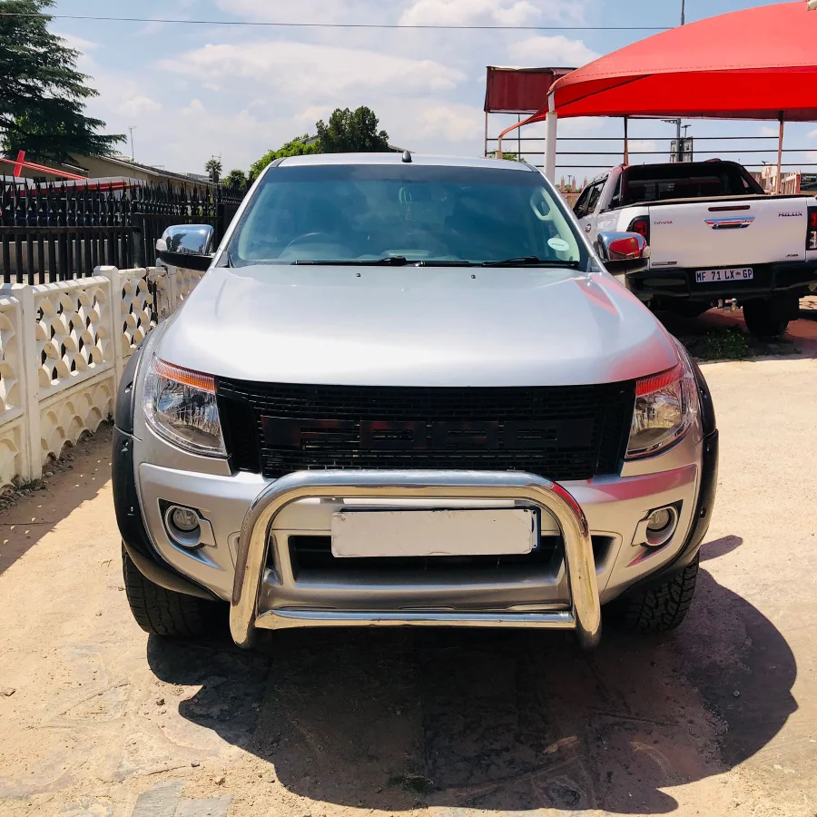 Used 2012 Ford Ranger 3.2TDCi double cab 4x4 XLT auto - SG Cars Used 2012 Ford Ranger 3.2TDCi double cab 4x4 XLT auto - SG Cars