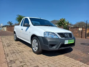 Used 2022 Nissan NP200 1.6i (aircon) safety pack