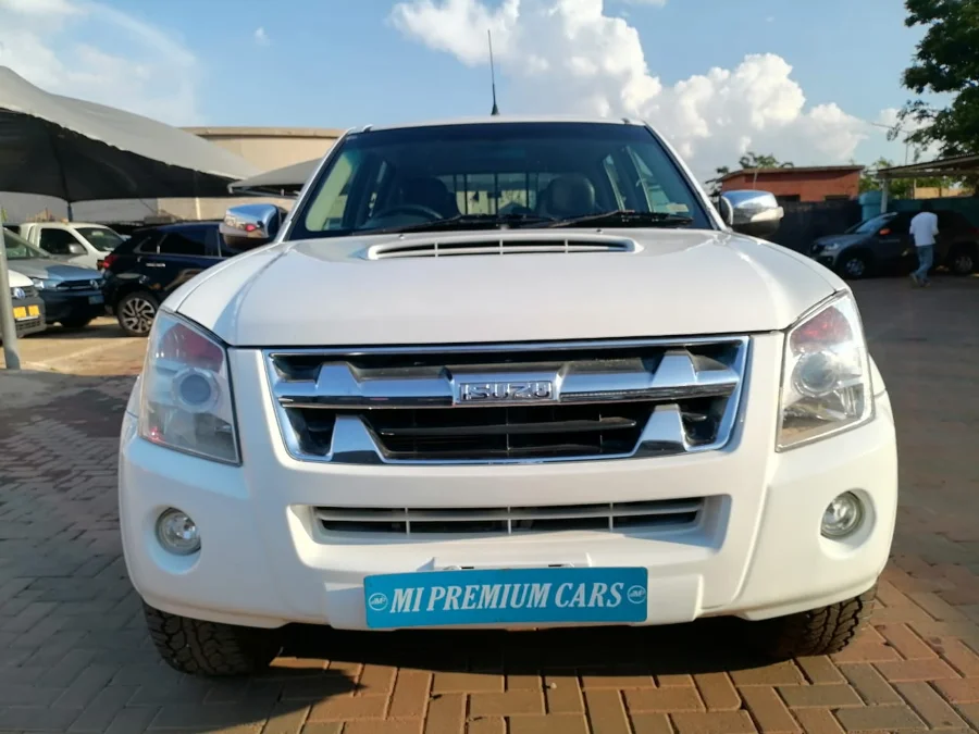 Used 2012 Isuzu KB 300D-Teq double cab 4x4 LX - MI Premium Cars