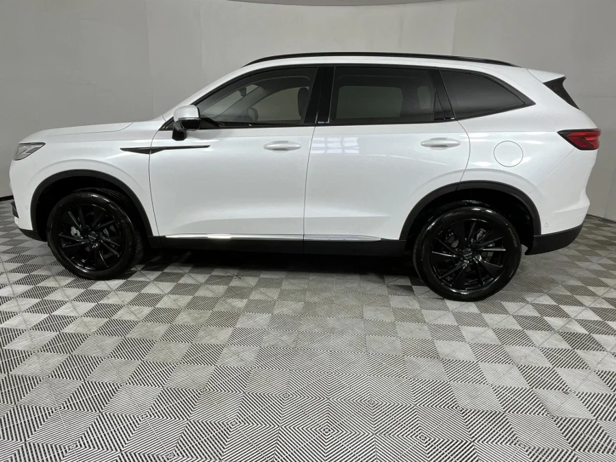 Used 2023 Haval H6 1.5T HEV Ultra Luxury - WeBuyCars George