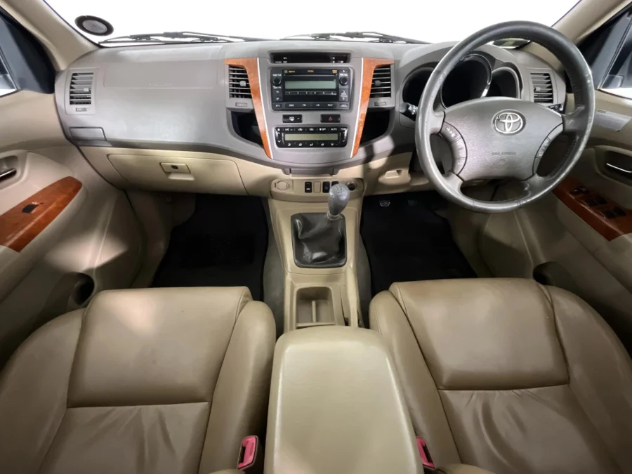 Used 2011 Toyota Fortuner 3.0D-4D - WeBuyCars Silverlakes Used 2011 Toyota Fortuner 3.0D-4D - WeBuyCars Silverlakes