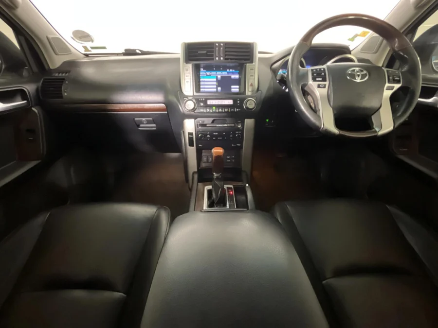 Used 2011 Toyota Land Cruiser Prado 4.0 VX - WeBuyCars Silverlakes Used 2011 Toyota Land Cruiser Prado 4.0 VX - WeBuyCars Silverlakes