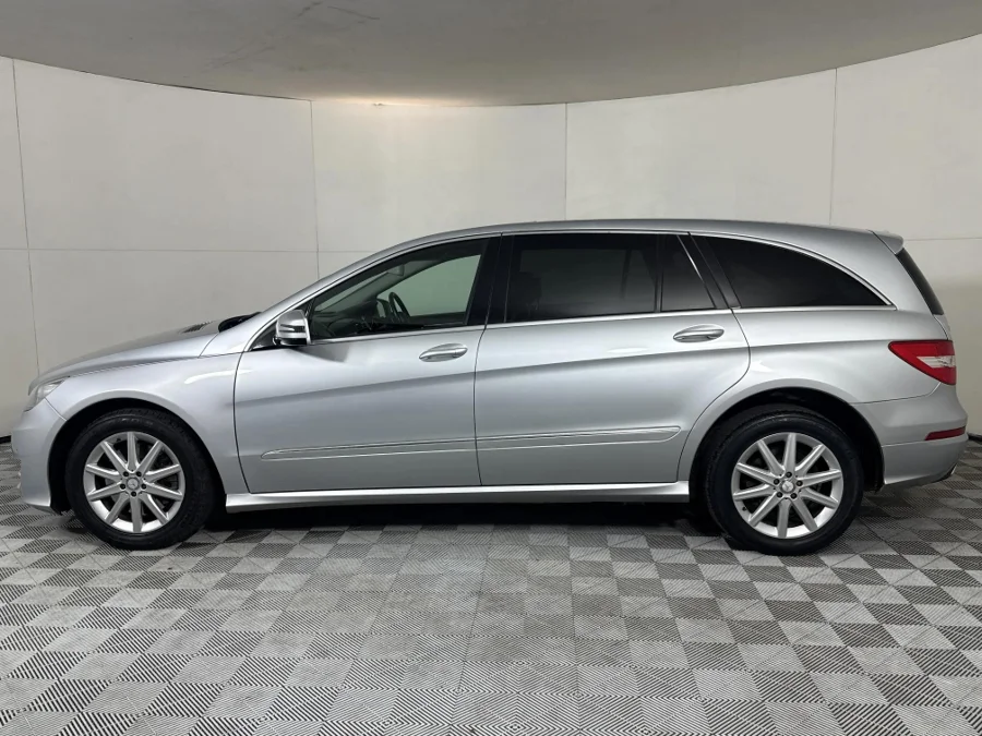 Used 2013 Mercedes-Benz R-Class R500 4Matic LWB - WeBuyCars Midstream Used 2013 Mercedes-Benz R-Class R500 4Matic LWB - WeBuyCars Midstream
