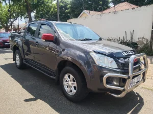 Used 2018 Isuzu KB 250D-Teq double cab LE