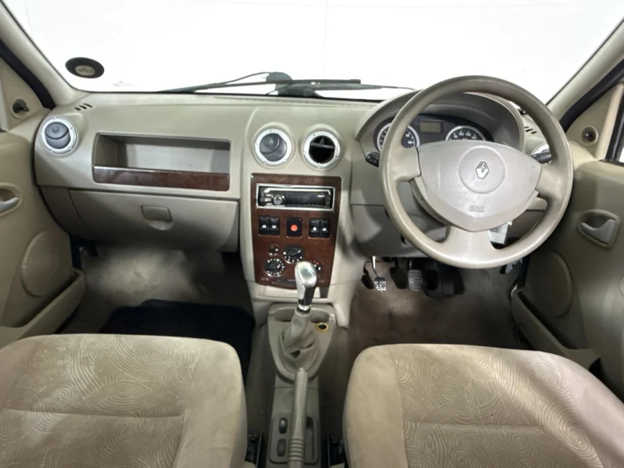 Used 2010 Renault Logan 1.6 Expression - WeBuyCars Midstream
