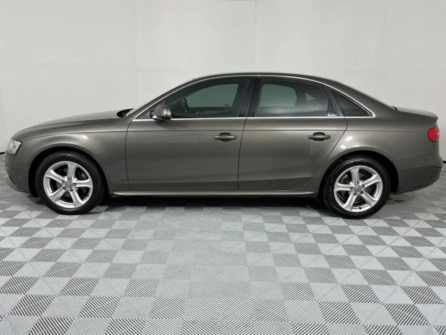 Used 2015 Audi A4 1.8T S auto - WeBuyCars The Dome Used 2015 Audi A4 1.8T S auto - WeBuyCars The Dome