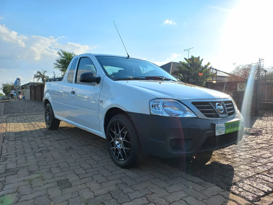 Used 2022 Nissan NP200 1.6i (aircon) safety pack - Skyview Autos Used 2022 Nissan NP200 1.6i (aircon) safety pack - Skyview Autos