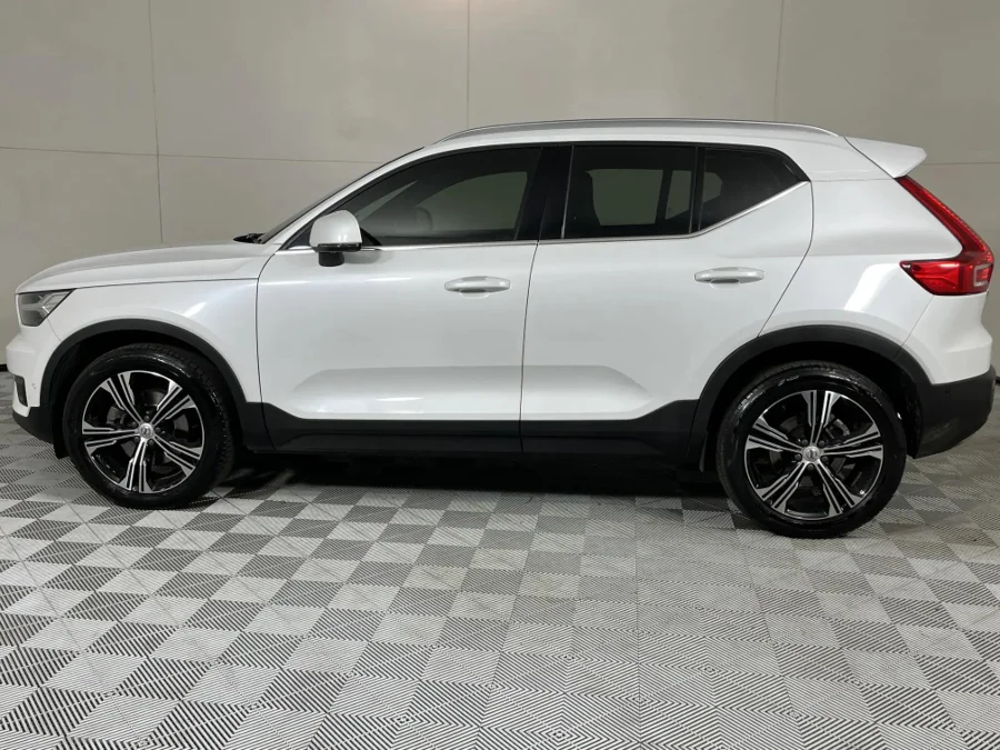 Used 2019 Volvo XC40 T5 AWD Inscription - WeBuyCars Midstream Used 2019 Volvo XC40 T5 AWD Inscription - WeBuyCars Midstream
