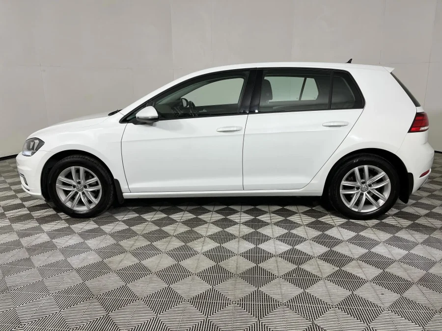 Used 2017 Volkswagen Golf 1.4TSI Comfortline - WeBuyCars George Used 2017 Volkswagen Golf 1.4TSI Comfortline - WeBuyCars George