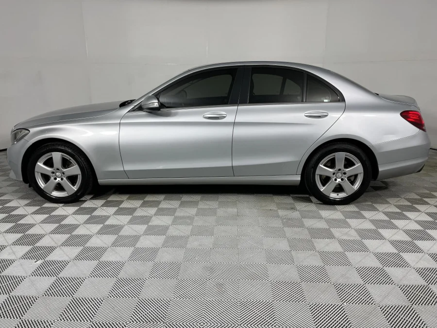 Used 2014 Mercedes-Benz C-Class C180 auto - WeBuyCars JHB South Used 2014 Mercedes-Benz C-Class C180 auto - WeBuyCars JHB South