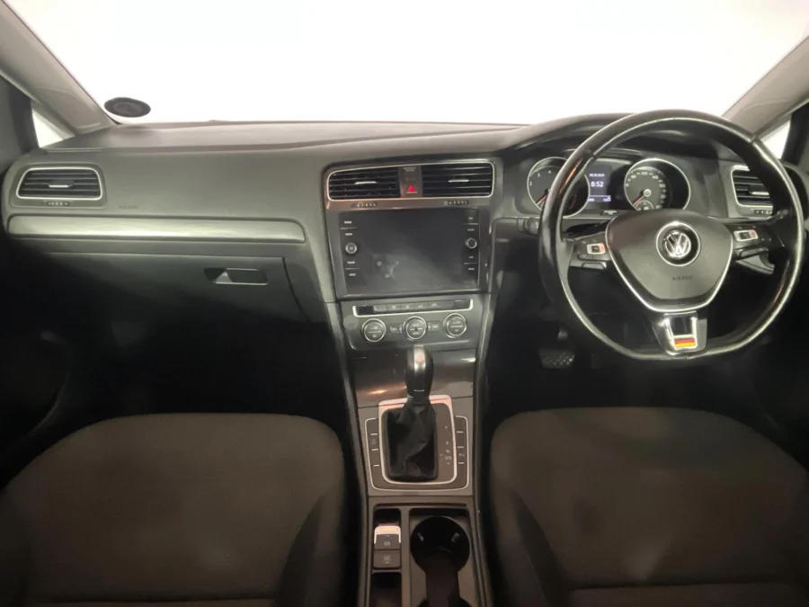 Used 2017 Volkswagen Golf 1.4TSI Comfortline - WeBuyCars Durban Used 2017 Volkswagen Golf 1.4TSI Comfortline - WeBuyCars Durban