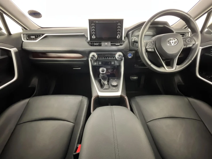 Used 2022 Toyota RAV4 2.5 Hybrid VX E-Four - WeBuyCars Vereeniging Used 2022 Toyota RAV4 2.5 Hybrid VX E-Four - WeBuyCars Vereeniging