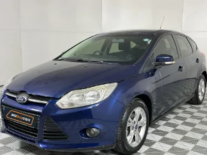 Used 2011 Ford Focus sedan 1.6 Ambiente