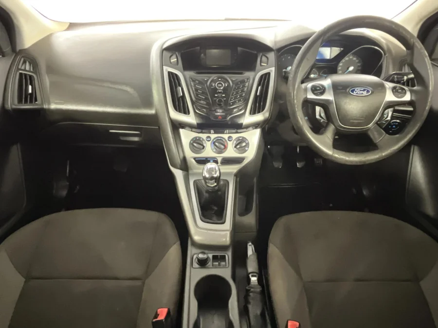 Used 2011 Ford Focus sedan 1.6 Ambiente - WeBuyCars Polokwane Used 2011 Ford Focus sedan 1.6 Ambiente - WeBuyCars Polokwane