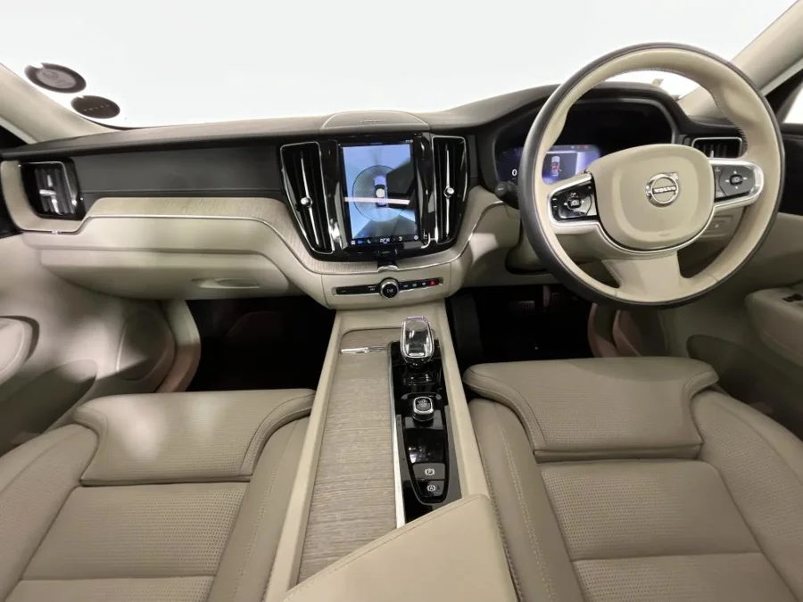 Used 2023 Volvo XC60 T8 Recharge AWD Ultimate Bright - WeBuyCars Germiston Used 2023 Volvo XC60 T8 Recharge AWD Ultimate Bright - WeBuyCars Germiston
