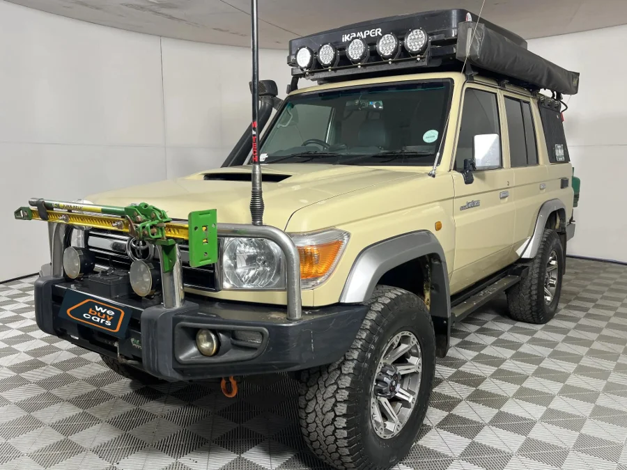 Used 2015 Toyota Land Cruiser 76 4.5D-4D V8 station wagon LX - WeBuyCars The Dome Used 2015 Toyota Land Cruiser 76 4.5D-4D V8 station wagon LX - WeBuyCars The Dome