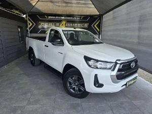 Used 2022 Toyota Hilux 2.4GD-6 single cab Raider manual