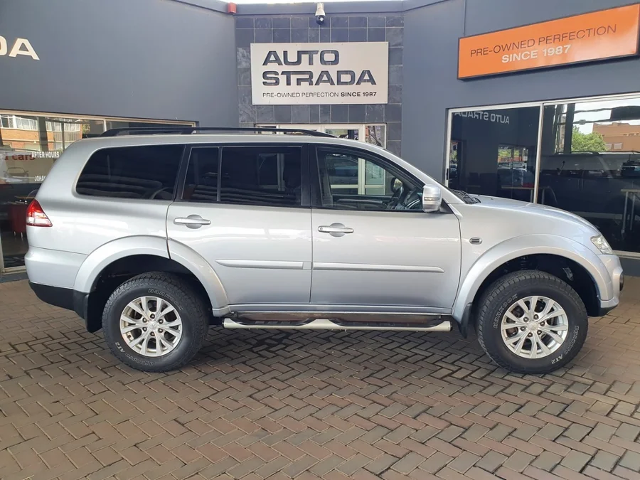 Used 2014 Mitsubishi Pajero Sport 2.5DI-D 4x4 Shogun auto - Auto Strada Gezina Used 2014 Mitsubishi Pajero Sport 2.5DI-D 4x4 Shogun auto - Auto Strada Gezina