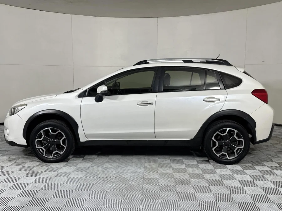 Used 2015 Subaru XV 2.0i S auto - WeBuyCars Midstream