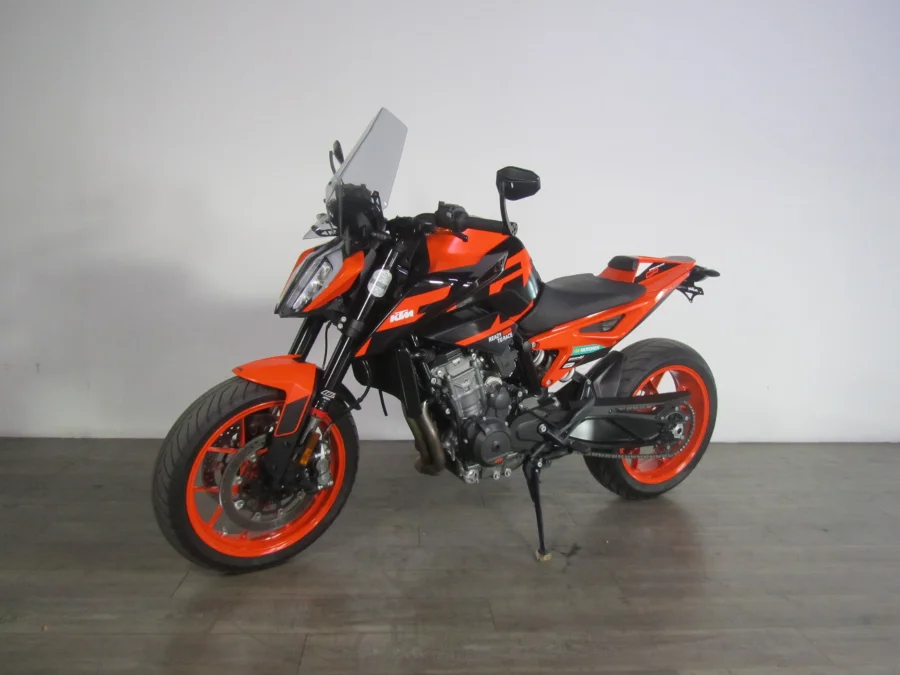 PRE-LOVED 2022 KTM 890 DUKE GP - FAST KTM
