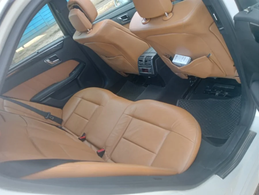 Used 2010 Mercedes-Benz E-Class E300 cabriolet - Wariz Auto Used 2010 Mercedes-Benz E-Class E300 cabriolet - Wariz Auto