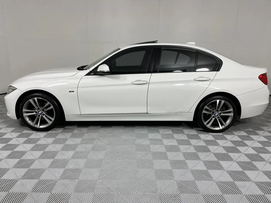 Used 2014 BMW 3 Series 320i Sport auto - WeBuyCars The Dome Used 2014 BMW 3 Series 320i Sport auto - WeBuyCars The Dome