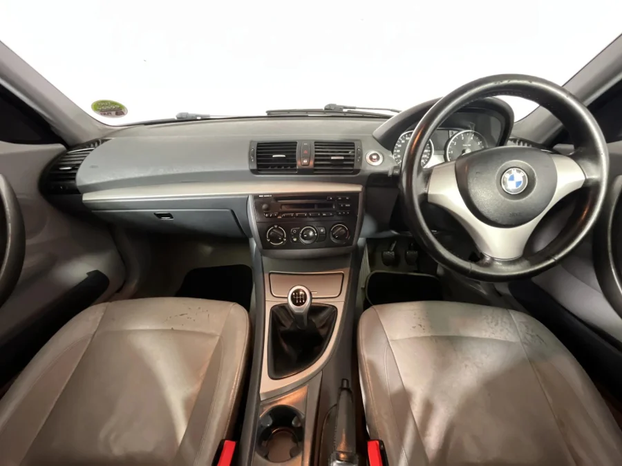 Used 2005 BMW 1 Series 120i 5-door - WeBuyCars Epping Used 2005 BMW 1 Series 120i 5-door - WeBuyCars Epping