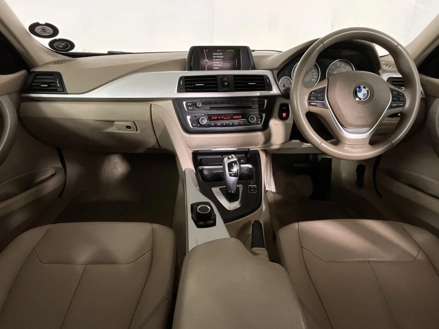 Used 2013 BMW 3 Series 328i Modern sports-auto - WeBuyCars Midstream