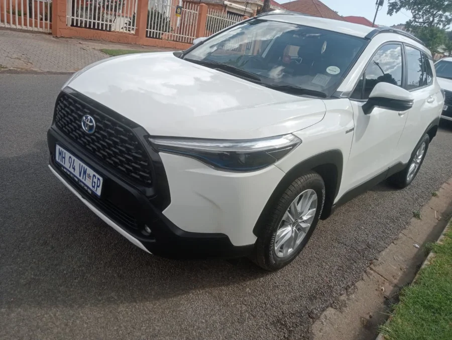 Used 2024 Toyota Corolla Cross 1.8 Hybrid XS - Wariz Auto Used 2024 Toyota Corolla Cross 1.8 Hybrid XS - Wariz Auto