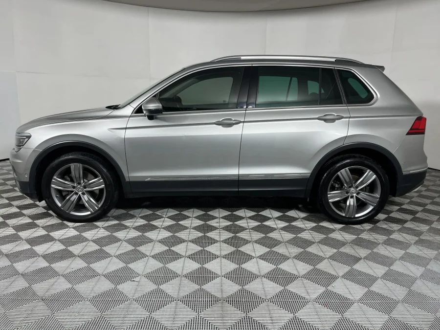 Used 2017 Volkswagen Tiguan 2.0TSI 4Motion Highline - WeBuyCars Richmond Used 2017 Volkswagen Tiguan 2.0TSI 4Motion Highline - WeBuyCars Richmond