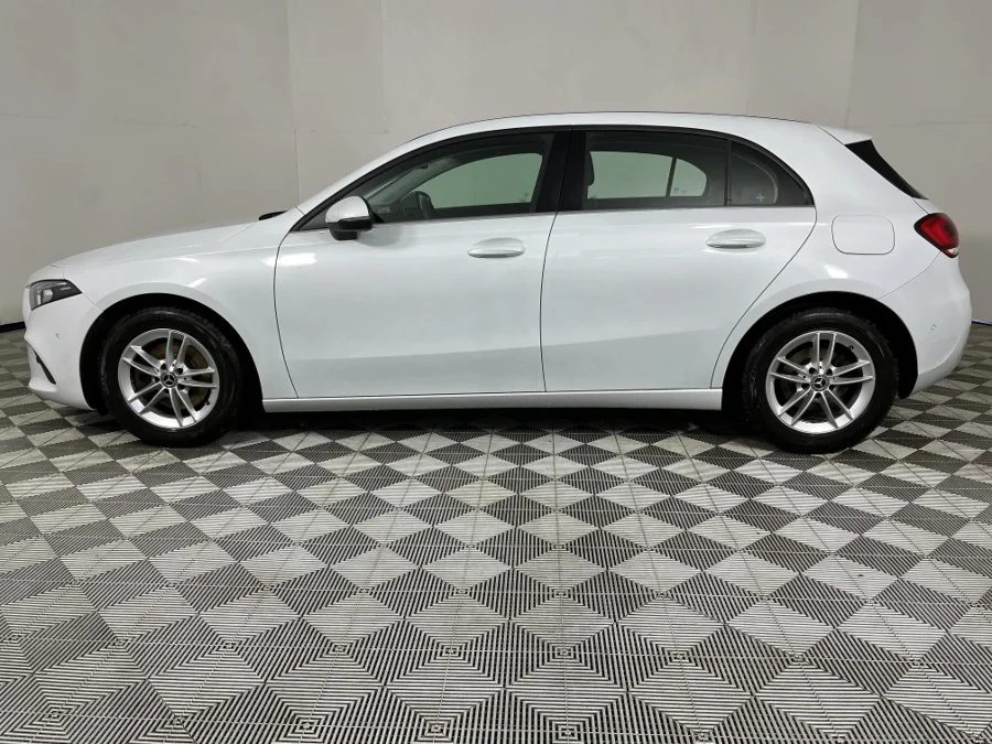 Used 2019 Mercedes-Benz A-Class A200 hatch AMG Line - WeBuyCars George Used 2019 Mercedes-Benz A-Class A200 hatch AMG Line - WeBuyCars George