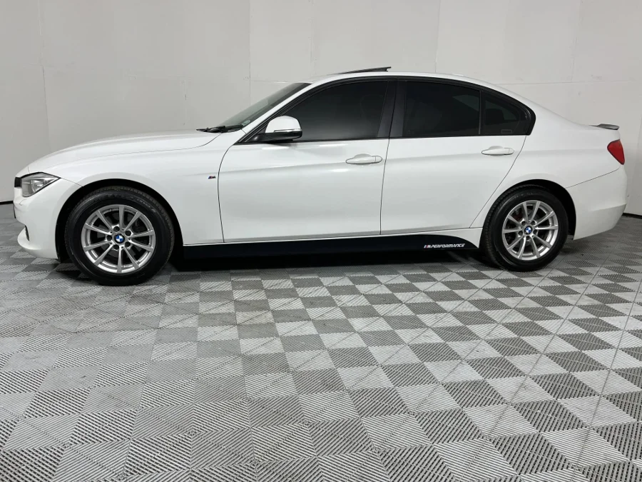 Used 2014 BMW 3 Series 316i M Sport auto - WeBuyCars JHB South Used 2014 BMW 3 Series 316i M Sport auto - WeBuyCars JHB South