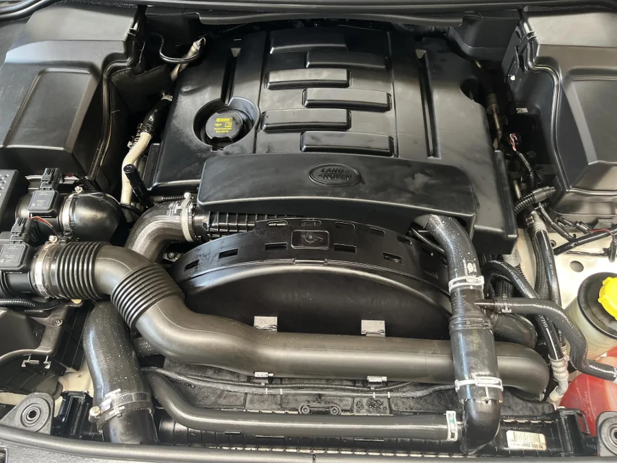 Used 2013 Land Rover Discovery SDV6 SE - WeBuyCars Germiston Used 2013 Land Rover Discovery SDV6 SE - WeBuyCars Germiston