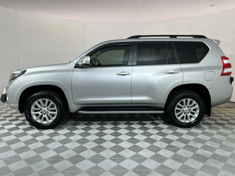 Used 2016 Toyota Land Cruiser Prado 4.0 VX - WeBuyCars Vereeniging