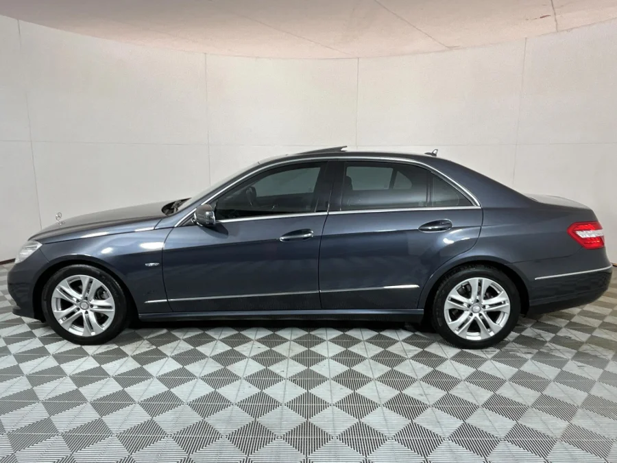 Used 2011 Mercedes-Benz E-Class E200CGI Avantgarde - WeBuyCars JHB South Used 2011 Mercedes-Benz E-Class E200CGI Avantgarde - WeBuyCars JHB South