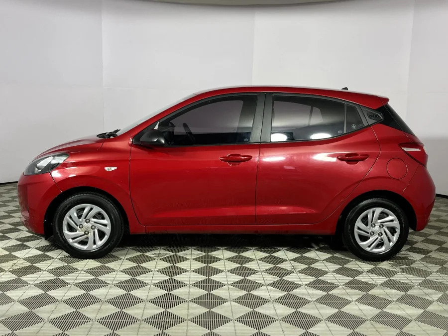 Used 2022 Hyundai Grand i10 1.0 hatch Motion manual - WeBuyCars Durban Used 2022 Hyundai Grand i10 1.0 hatch Motion manual - WeBuyCars Durban