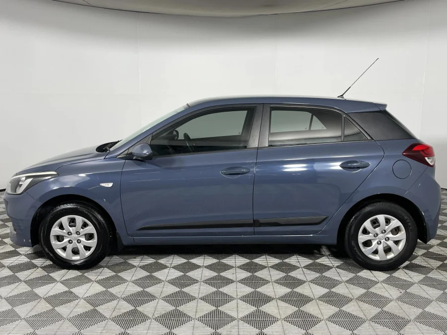 Used 2015 Hyundai i20 1.2 Motion - WeBuyCars Epping Used 2015 Hyundai i20 1.2 Motion - WeBuyCars Epping