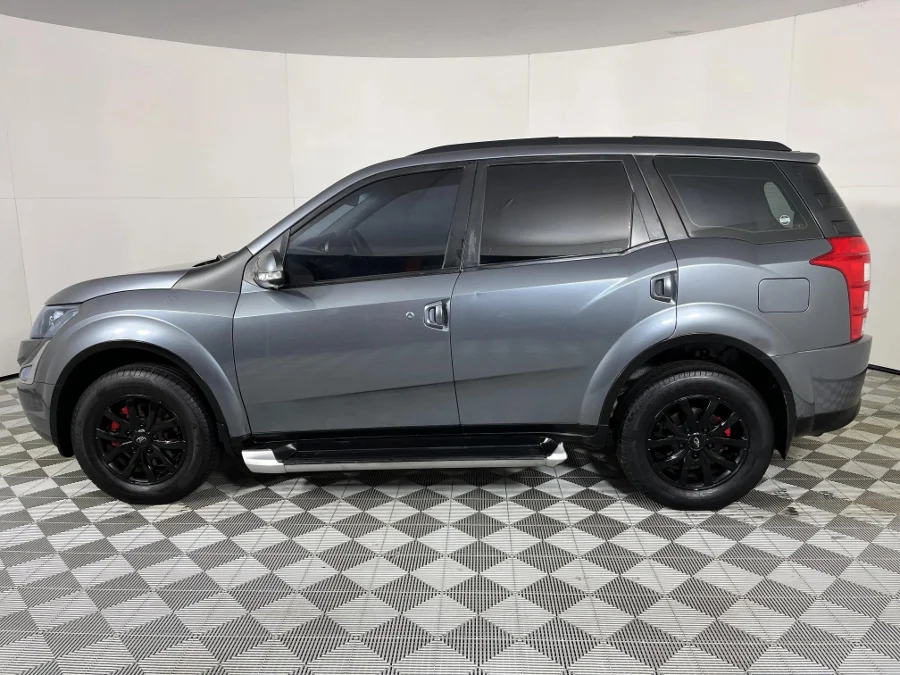 Used 2017 Mahindra XUV500 2.2CRDe W8 - WeBuyCars JHB South Used 2017 Mahindra XUV500 2.2CRDe W8 - WeBuyCars JHB South