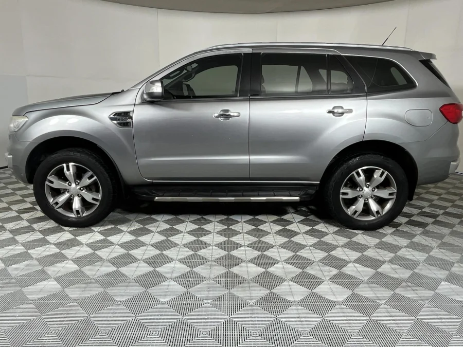 Used 2016 Ford Everest 3.2TDCi 4WD Limited - WeBuyCars Richmond Used 2016 Ford Everest 3.2TDCi 4WD Limited - WeBuyCars Richmond