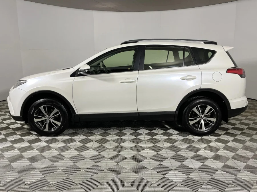 Used 2017 Toyota RAV4 2.0 GX auto - WeBuyCars Germiston Used 2017 Toyota RAV4 2.0 GX auto - WeBuyCars Germiston