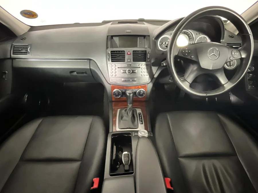 Used 2010 Mercedes-Benz C-Class C220CDI Classic - WeBuyCars Epping Used 2010 Mercedes-Benz C-Class C220CDI Classic - WeBuyCars Epping