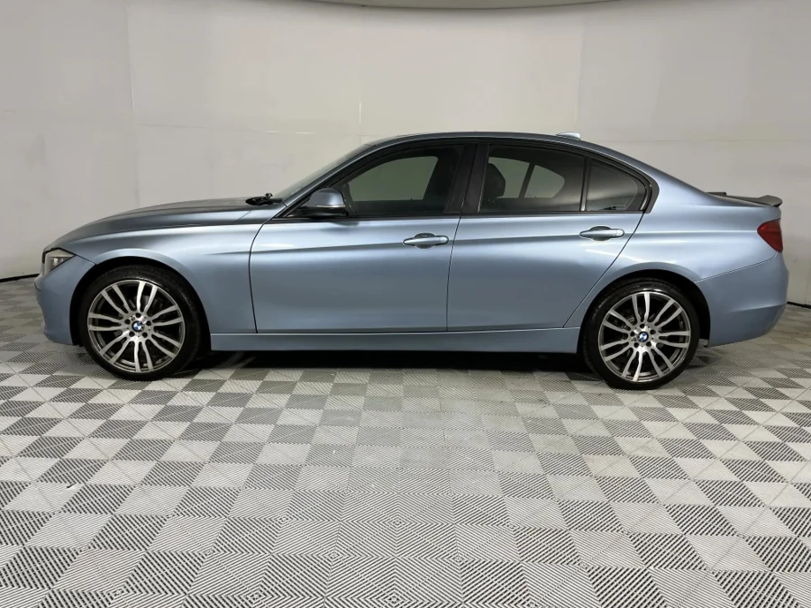 Used 2013 BMW 3 Series 320d - WeBuyCars Silverlakes Used 2013 BMW 3 Series 320d - WeBuyCars Silverlakes