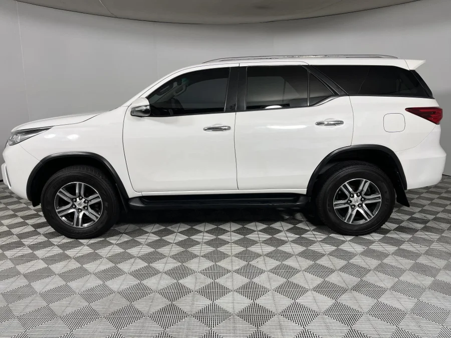 Used 2017 Toyota Fortuner 2.4GD-6 auto - WeBuyCars Richmond Used 2017 Toyota Fortuner 2.4GD-6 auto - WeBuyCars Richmond