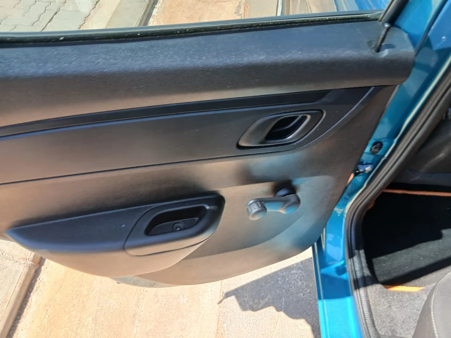 Used 2024 Renault Kwid 1.0 Dynamique - Edu Auto Motors