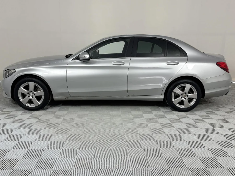 Used 2014 Mercedes-Benz C-Class C180 Avantgarde auto - WeBuyCars Vereeniging Used 2014 Mercedes-Benz C-Class C180 Avantgarde auto - WeBuyCars Vereeniging