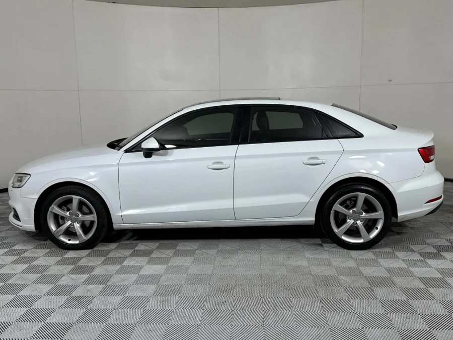 Used 2018 Audi A3 sedan 30TFSI S line - WeBuyCars Vereeniging Used 2018 Audi A3 sedan 30TFSI S line - WeBuyCars Vereeniging