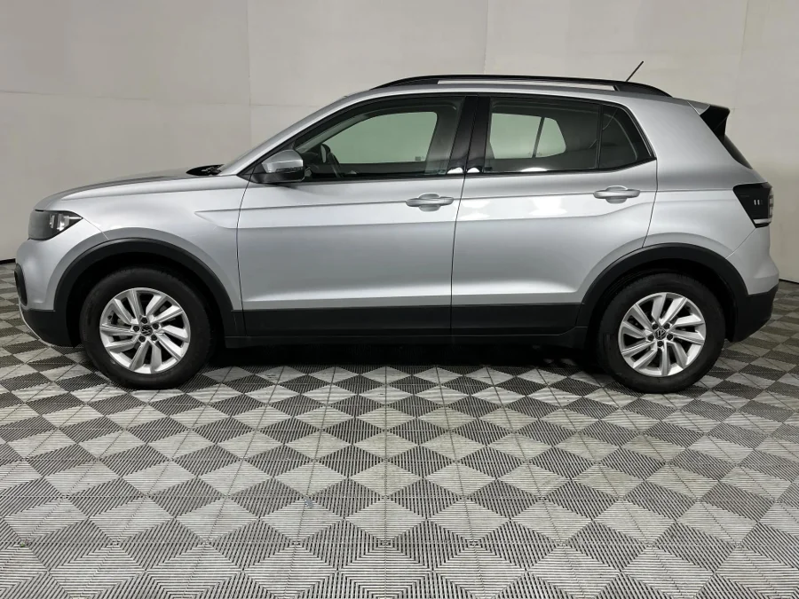 Used 2023 Volkswagen T-Cross 1.0TSI 85kW Comfortline - WeBuyCars Richmond Used 2023 Volkswagen T-Cross 1.0TSI 85kW Comfortline - WeBuyCars Richmond