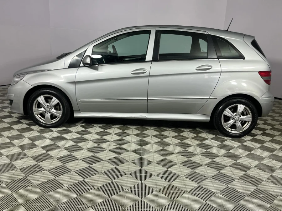 Used 2011 Mercedes-Benz B-Class B200CDI Sports auto - WeBuyCars Durban Used 2011 Mercedes-Benz B-Class B200CDI Sports auto - WeBuyCars Durban